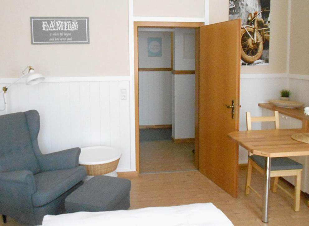 نيكارسولم Apartmenthaus Schlossgasse المظهر الخارجي الصورة